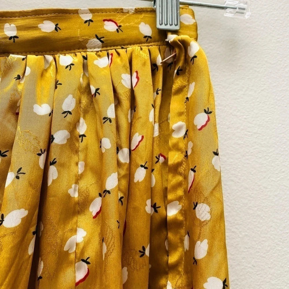 Vintage - Yellow Golden Leaf Pattern Skirt - Picture 5 of 7